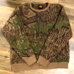 Vintage woolrich realtree wool sweater